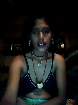 QRANSEXI online show from December 2, 2025, 3:29 pm