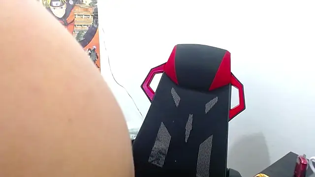 Snapshot of LiamRidesr chatting on October 31, 2025, 4:02 am LiamRidesr online show from October 31, 2025, 4:02 am