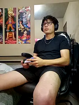 Ais B10 online show from December 3, 2025, 3:58 am