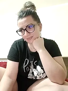 Snapshot of Gabrielaalialiali chatting on February 3, 2026, 6:22 am Gabrielaalialiali online show from February 3, 2026, 6:22 am