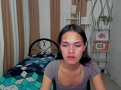 Snapshot of XxBigCockAliyahxX chatting on October 28, 2025, 8:11 pm XxBigCockAliyahxX online show from October 28, 2025, 8:11 pm