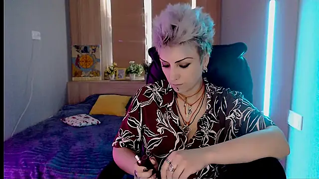 Snapshot of Sweet-n-Strong chatting on March 1, 2026, 6:15 am Sweet-n-Strong online show from March 1, 2026, 6:15 am