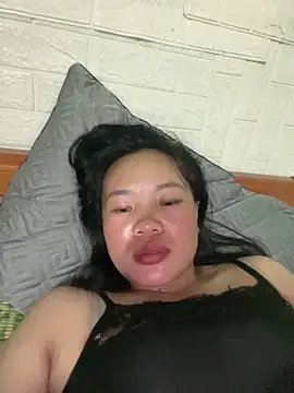 Macy-y online show from November 13, 2025, 9:58 pm