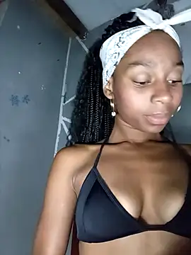 Snapshot of Dashia19 chatting on November 9, 2025, 1:04 am Dashia19 online show from November 9, 2025, 1:04 am