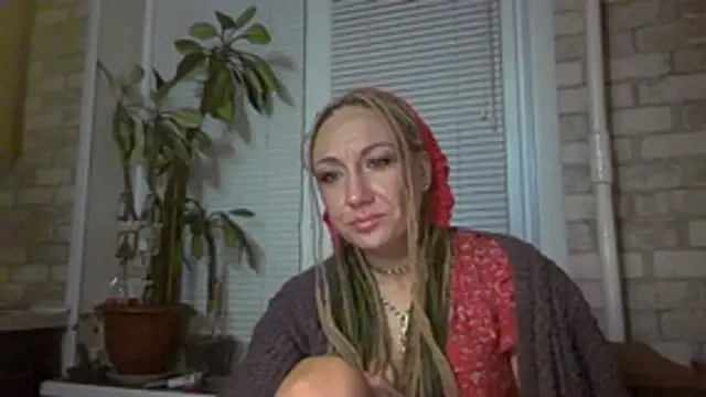 Snapshot of LilaniLoverx chatting on November 6, 2025, 11:59 pm LilaniLoverx online show from November 6, 2025, 11:59 pm