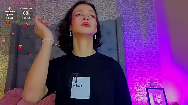 Snapshot of Indi_rave chatting on February 20, 2026, 1:11 pm Indi rave online show from February 20, 2026, 1:11 pm