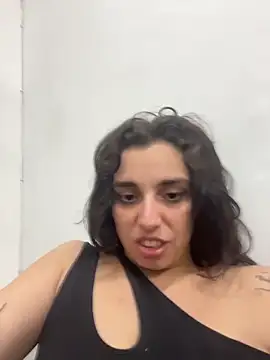 Snapshot of gigi333regi chatting on December 22, 2025, 4:20 am gigi333regi online show from December 22, 2025, 4:20 am