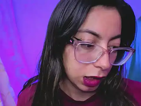 zylla storn online show from February 1, 2026, 8:24 am