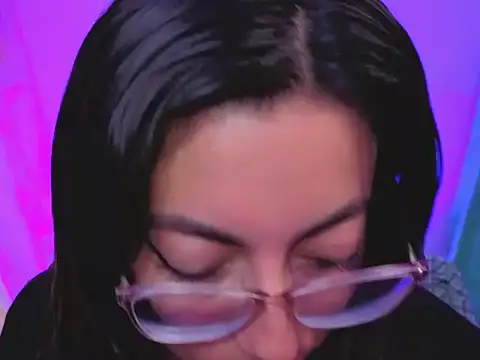 zylla storn online show from February 5, 2026, 8:19 am