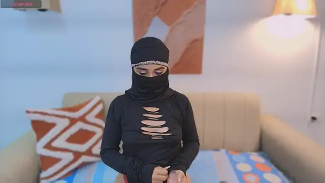 Lailaa lush online show from November 21, 2025, 7:18 am