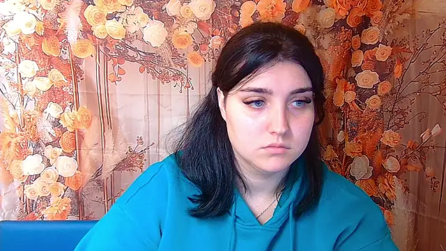 Snapshot of ScarletCargo chatting on November 9, 2025, 5:44 pm ScarletCargo online show from November 9, 2025, 5:44 pm