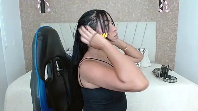 AliceSmity  online show from November 15, 2025, 5:42 pm