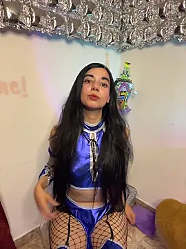 Snapshot of wetbyAlice chatting on October 26, 2025, 12:05 am wetbyAlice online show from October 26, 2025, 12:05 am