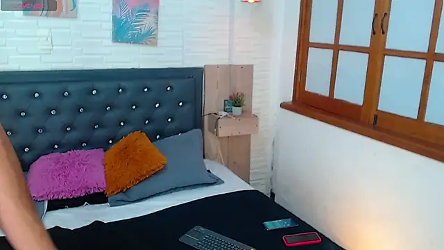 Snapshot of Tribilin_ht chatting on February 5, 2026, 8:35 pm Tribilin ht online show from February 5, 2026, 8:35 pm