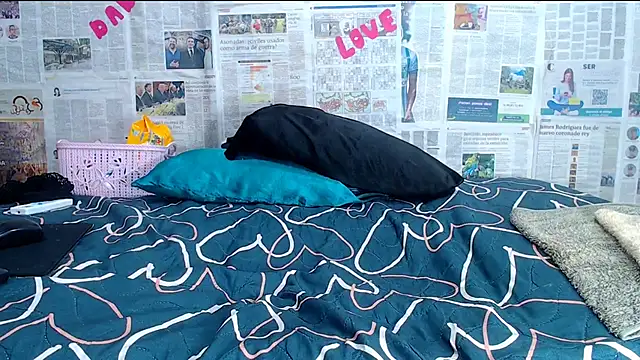 Snapshot of hexaravagina22 chatting on November 9, 2025, 12:47 pm hexaravagina22 online show from November 9, 2025, 12:47 pm