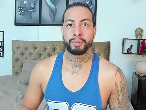 christopher palmerjs online show from December 17, 2025, 5:41 pm