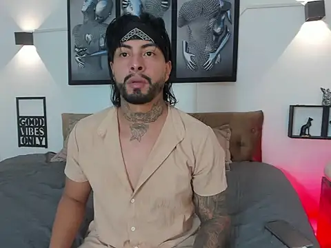 christopher palmerjs online show from December 22, 2025, 8:50 pm