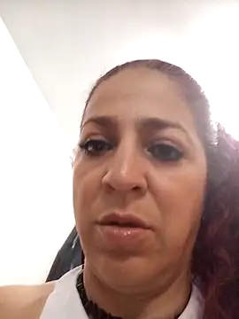 Snapshot of LAPOTRA_04 chatting on October 30, 2025, 6:52 pm LAPOTRA 04 online show from October 30, 2025, 6:52 pm