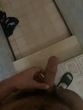 Snapshot of Unique-Man chatting on November 2, 2025, 7:44 am Unique-Man online show from November 2, 2025, 7:44 am