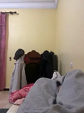 Unique-Man online show from March 18, 2026, 2:15 am