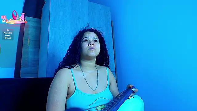 Kesha rosse  online show from February 21, 2026, 5:19 am