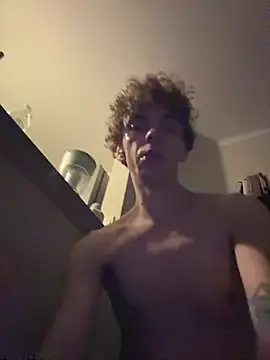 BrunoTwinkXXL online show from November 18, 2025, 2:39 am