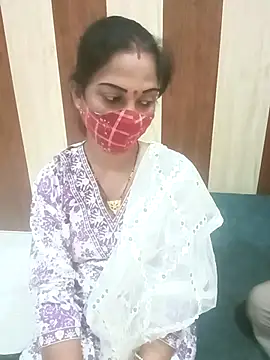 Snapshot of Janvi_kapor chatting on October 25, 2025, 10:01 am Janvi kapor online show from October 25, 2025, 10:01 am