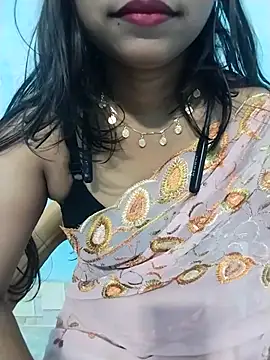 cute mahi07 online show from November 11, 2025, 5:24 pm