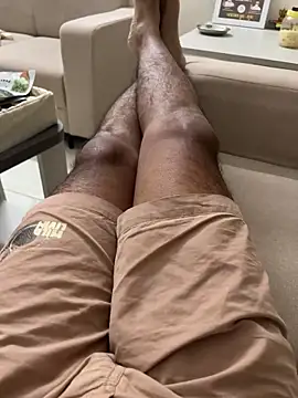 Snapshot of bitujd98 chatting on November 10, 2025, 3:00 pm bitujd98 online show from November 10, 2025, 3:00 pm