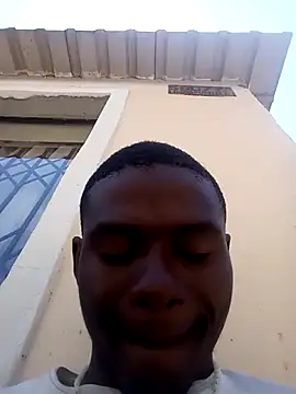 Snapshot of younggblackkCOCK19 chatting on October 26, 2025, 9:59 am younggblackkCOCK19 online show from October 26, 2025, 9:59 am