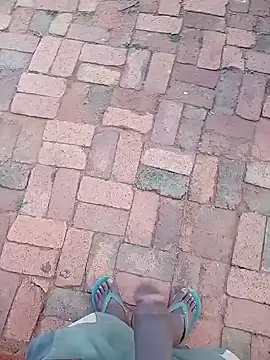 younggblackkCOCK19 online show from April 3, 2026, 2:37 pm