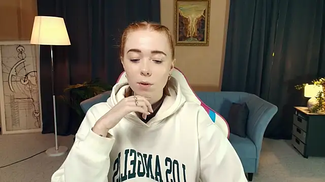 AddieOsler online show from November 22, 2025, 7:46 pm