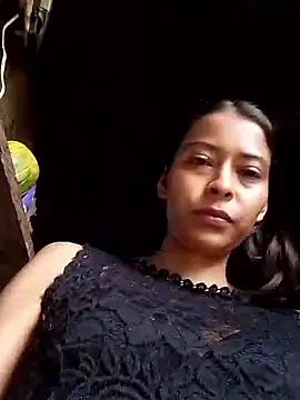 Snapshot of Tinaa18Love chatting on November 20, 2025, 4:07 pm Tinaa18Love online show from November 20, 2025, 4:07 pm