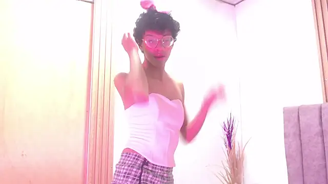 Snapshot of Athenea_Zoe chatting on October 29, 2025, 7:59 pm Athenea Zoe online show from October 29, 2025, 7:59 pm