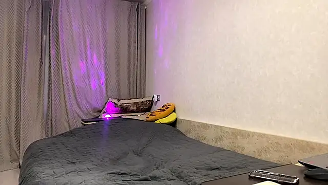 Snapshot of LeylaHelio13 chatting on November 11, 2025, 6:30 pm LeylaHelio13 online show from November 11, 2025, 6:30 pm