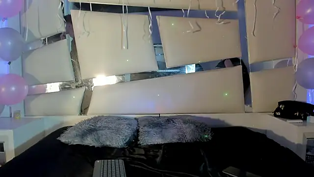 Snapshot of Genesis_ask chatting on November 3, 2025, 2:02 am Genesis ask online show from November 3, 2025, 2:02 am