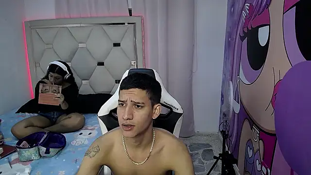 Great blowjob and anal online show from November 5, 2025, 8:31 pm