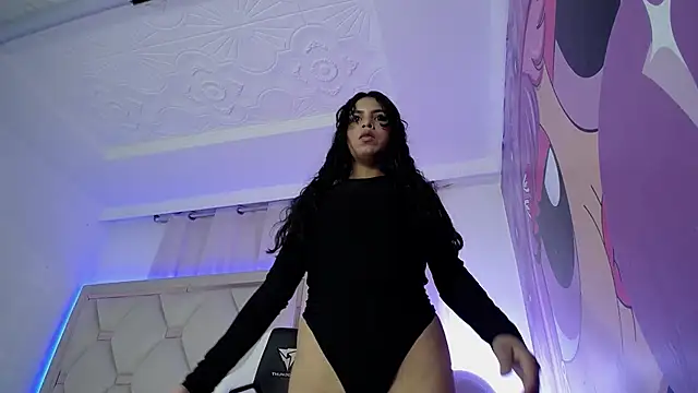 Great blowjob and anal online show from November 7, 2025, 10:43 pm