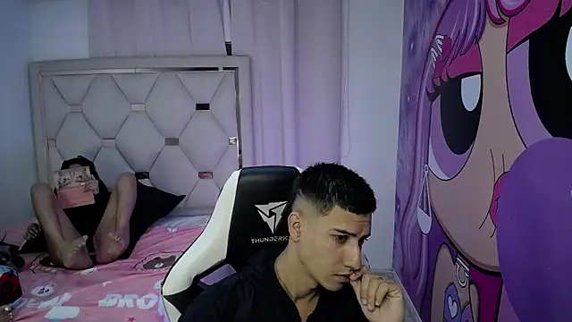 Great blowjob and anal online show from November 10, 2025, 9:14 pm