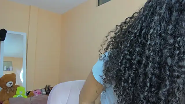 Keniia rizz online show from March 28, 2026, 8:41 pm