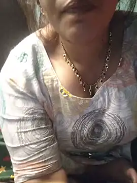 CUTE-GIRL-1 online show from June 5, 2026, 5:58 am