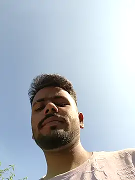 Snapshot of devil_boy_0909 chatting on November 6, 2025, 4:35 am devil boy 0909 online show from November 6, 2025, 4:35 am