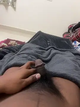 Nazeer8897 online show from November 6, 2025, 4:02 am