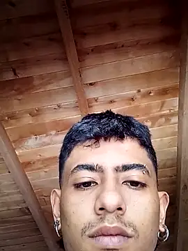 SkinniYamo online show from February 25, 2026, 4:16 pm