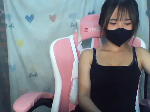 Snapshot of Christy435 chatting on November 6, 2025, 11:55 am Christy435 online show from November 6, 2025, 11:55 am