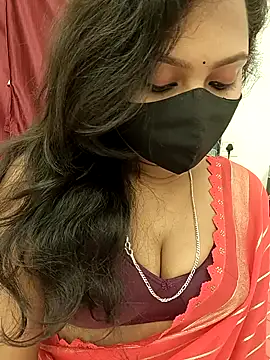 Sexy-suhana- online show from December 14, 2025, 2:44 pm