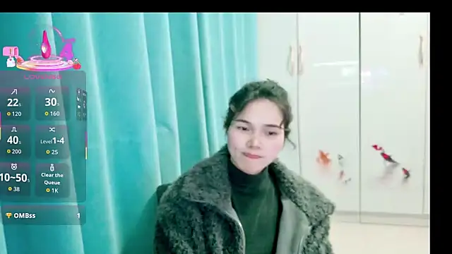 Snapshot of HUAHUABB-2025 chatting on November 4, 2025, 9:19 am HUAHUABB-2025 online show from November 4, 2025, 9:19 am