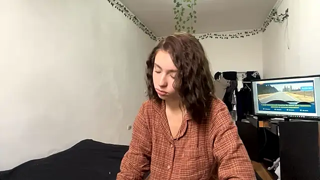 Snapshot of LilithFlamey chatting on November 3, 2025, 7:20 am LilithFlamey online show from November 3, 2025, 7:20 am