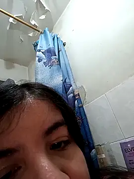 Snapshot of Tatimari chatting on November 7, 2025, 8:53 pm Tatimari online show from November 7, 2025, 8:53 pm