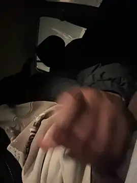 Snapshot of negrinho5 chatting on February 8, 2026, 11:30 pm negrinho5 online show from February 8, 2026, 11:30 pm